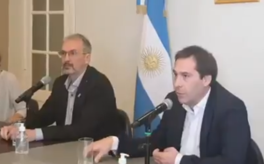 Luque pidió que no se vendan barbijos quirúrgicos en  farmacias