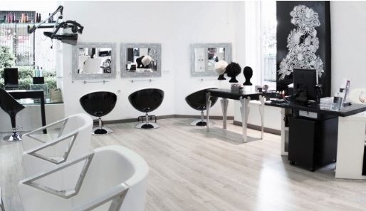 Las peluquerías atenderán con turnos previos