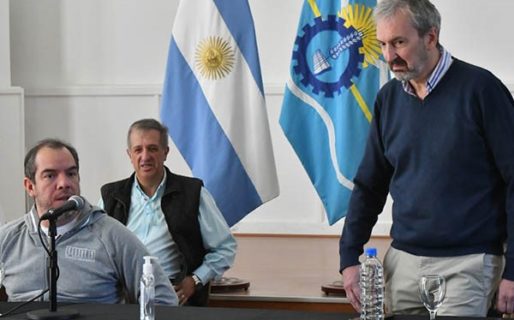 Aprestan detalles para la llegada de un micro a la Comarca Andina