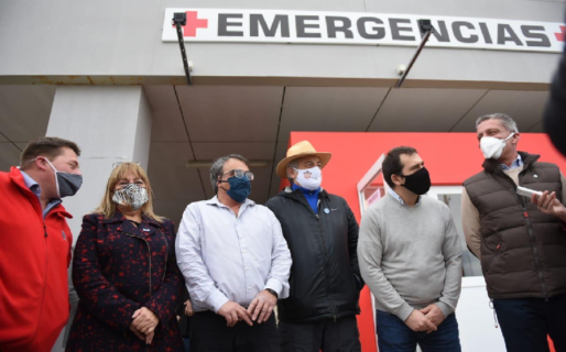 Arcioni y Luque inauguraron la refacción del Hospital Alvear