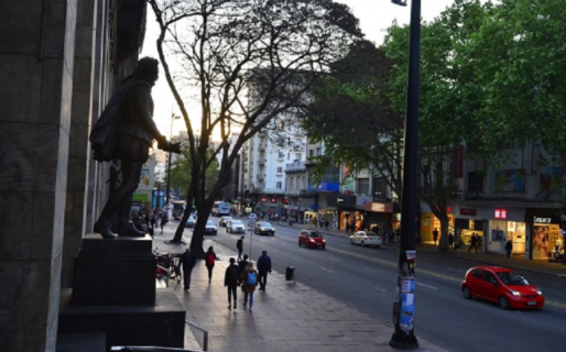 Abren nuevas tiendas y buscan reactivar comercios del Centro de Montevideo