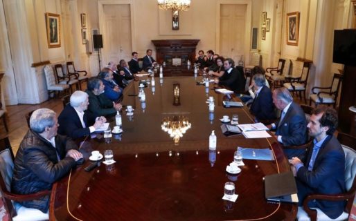 Extenderán por otros 60 días las suspensiones a trabajadores sin tareas con una rebaja salarial del 25%