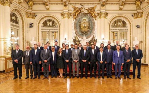 Gobernadores patagónicos suman su apoyo a la renegociación de la deuda