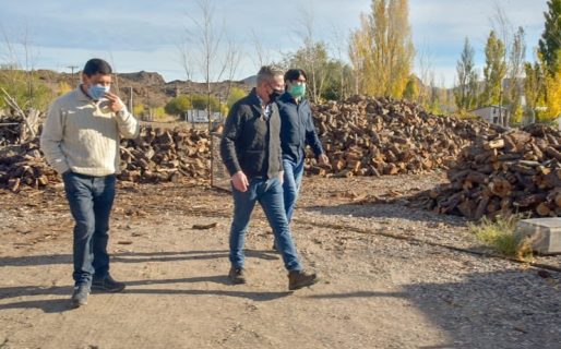 Arcioni recorrió localidades de la meseta para evaluar el cumplimiento de la cuarentena