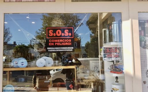 “S.O.S comercios en peligro” en avenida Kennedy