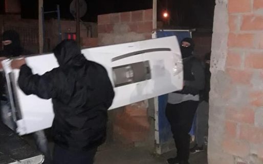Vendían electrodomésticos robados en Facebook y fueron detenidos