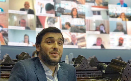 “Se debe incorporar a trabajadores del petróleo y gas, y de luz y fuerza a los beneficios por ser servicios  esenciales”