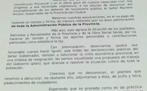 Presentaron en la Legislatura el pedido de juicio político contra el Gobernador