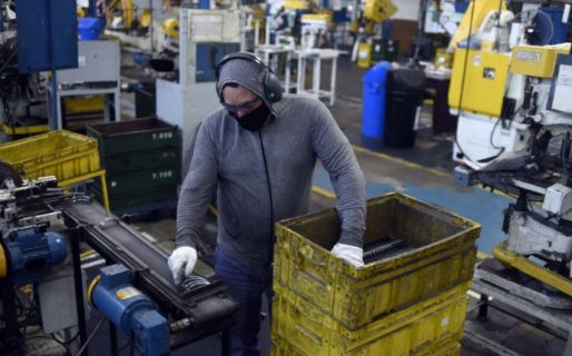 El Gobierno puso tope a la ayuda económica para pagar salarios privados