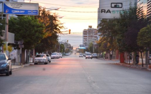 Analizan dar marcha atrás con la apertura de comercios en el Valle y Puerto Madryn