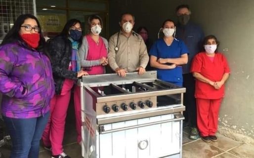 Cristóbal López donó una cocina industrial al Hospital de Senguer