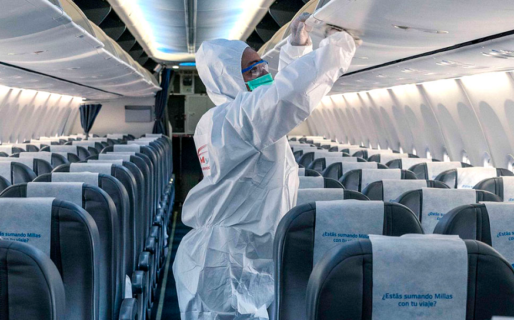 Vuelven los vuelos regulares desde el fin de semana pero aún no serán para los turistas