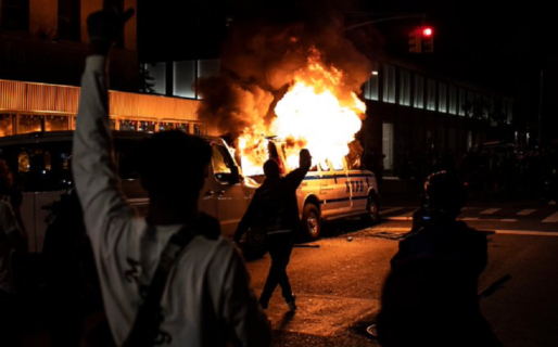 Sexta noche de masivas manifestaciones en Estados Unidos