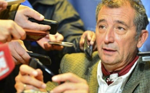 Trompeó a su mujer, casi ahorca a su hijo y está preso