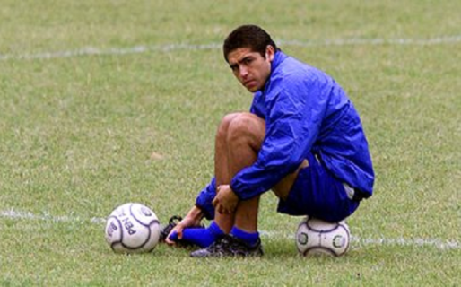 Las cinco historias olvidadas de Riquelme