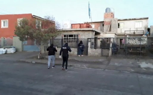 Allanamientos y secuestro de una pistola tras tiroteo a vivienda en zona de quintas 2