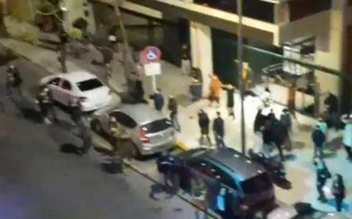 Salieron a bailar a la calle en el foco de la pandemia en el país