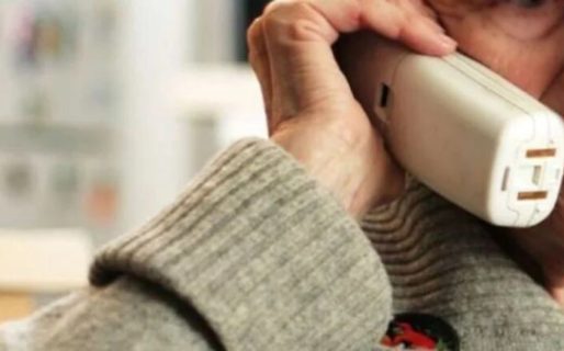 Se hicieron pasar por su nieta y les entregó $500 mil