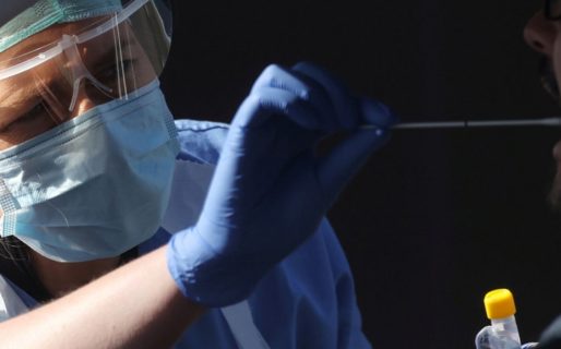 Obras sociales acuerdan cobrar 5 mil pesos a particulares que se hagan testeos de Covid