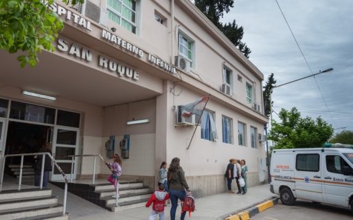 Una nena de 5 años metió la mano en un secarropas y debieron amputarle el brazo