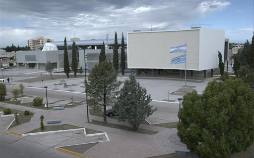 Sesiona la Legislatura e ingresa el informe del Ministerio de Economía sobre el reperfilamiento