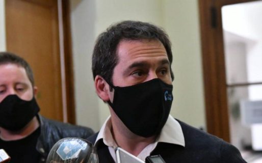 Luque: «hay encuentros en el medio del mar»