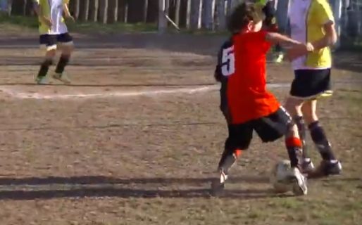 Tiene 14 años, vio en internet que una familia necesitaba recursos y les regaló muebles con sus ahorros