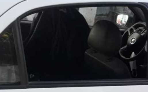 Le negaron clonazepan en la farmacia y destruyó la ventana de un patrullero