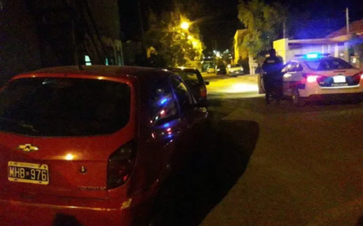 Recuperaron automóvil robado en zona sur en barrio Mosconi
