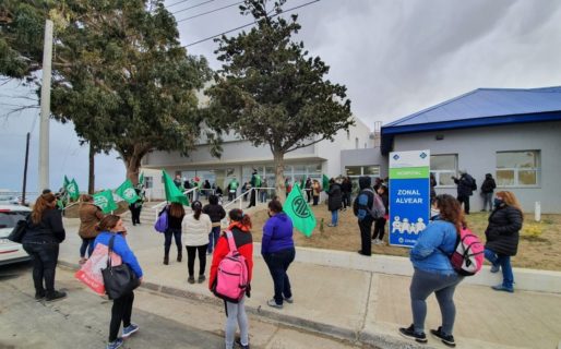 Por precaución, trabajadores de la Salud dormirán en el Hospital Alvear