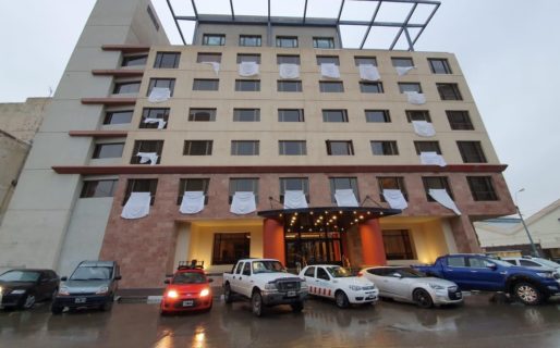 El Hotel Austral tiene 165 habitaciones y solo 3 están ocupadas