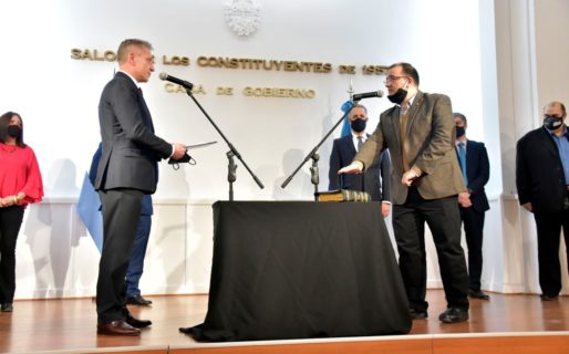 Arcioni tomó juramento a Hermida como nuevo Ministro de Familia