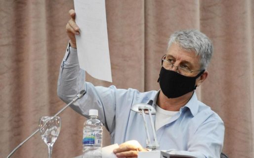 «Para que esta ley tenga fuerza tiene que contar con un respaldo importante de diputados y lo veo difícil»