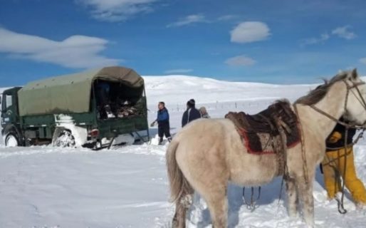 Pobladores de Cushamen serán socorridos vía terrestre
