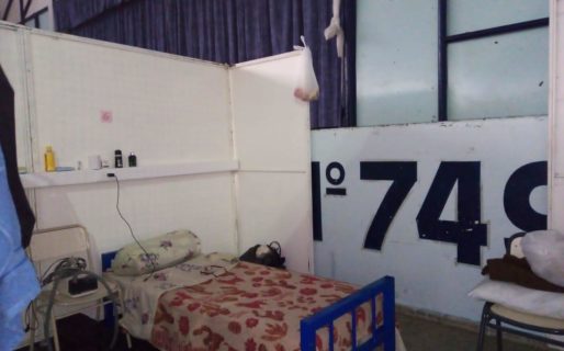 «Falta contención social para pacientes y familiares. Pasamos hasta 16 días encerrados acá»