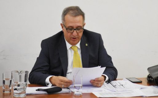 Antonena advierte sobre la necesidad de reestructurar la deuda de Chubut en dólares