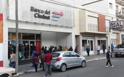 Renta básica universal: el nuevo plan social que prepara el gobierno para sustituir al IFE