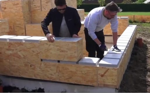 Una empresa vende bloques para armar una casa en solo seis días