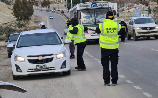 «La ordenanza municipal no establece el uso obligatorio del tapabocas dentro de un vehículo particular»