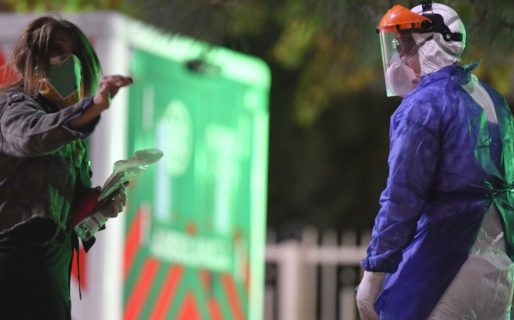 Anunciaron 105 muertes y 5.493 nuevos casos en el país