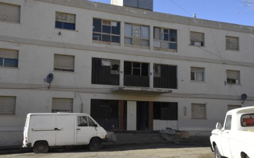 “Es una situación horrible estar así”, dijo una vecina aislada en las gamelas