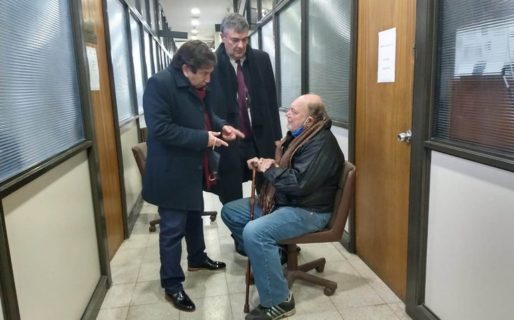 Crece la indignación por la detención del jubilado que mató a un ladrón que entró a su casa mientras dormía