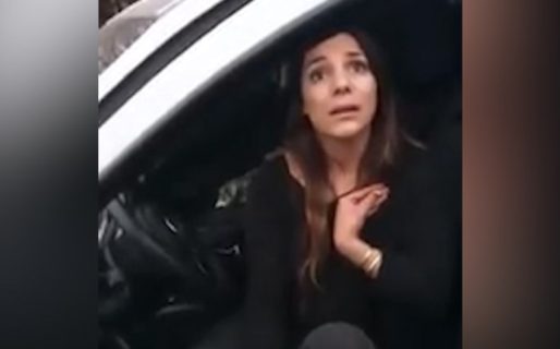 Una mujer alcoholizada chocó y amenazó a tres policías haciendose pasar por abogada