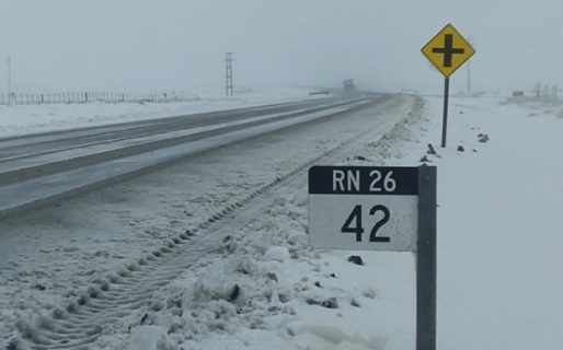 Chubut: Presencia de nieve, hielo y niebla en las rutas de acceso a Comodoro