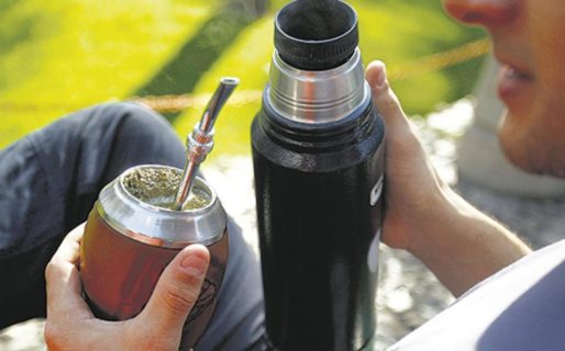 Sube el precio de la yerba, en medio de una crisis productiva por los incendios