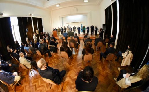 “Me complace ver a todo el arco político presente acompañando”