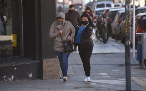 Desciende la temperatura y sigue el viento