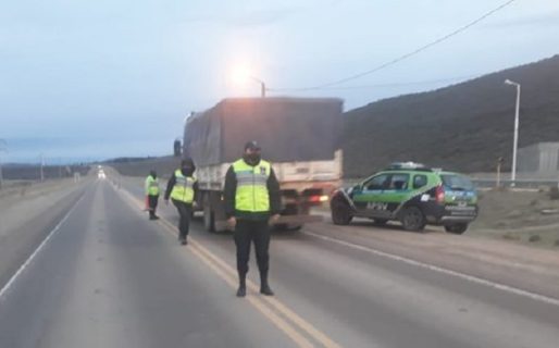 Seguridad Vial realiza tareas de prevención en el Acceso Oeste de Comodoro