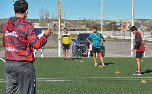 Huracán de Trelew retomó los entrenamientos y será advertido por el Consejo Federal