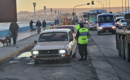 “Estamos al límite de poder continuar los controles porque en ese sector también hay contactos estrechos”